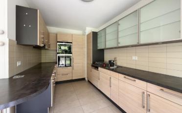 Apartment 4 rooms - image - 3