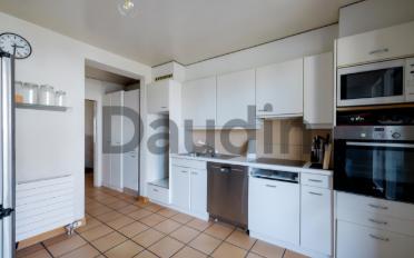 Apartment 6 rooms - image - 3