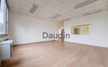 Office - image - 6