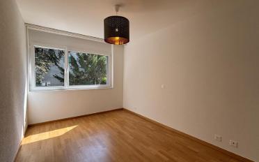 Apartment 4.5 rooms - image - 8