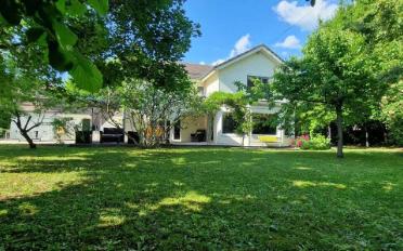 Single house 7.5 rooms - image - 1