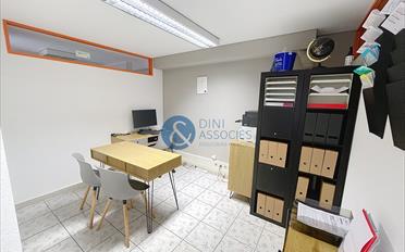 Bureau - image - 1