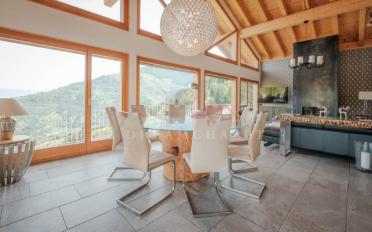 Chalet 5.5 pièces - image - 1