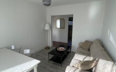 Furnished flat 4 rooms - image - 2
