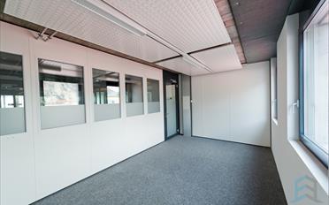 Office - image - 9