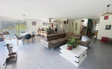 Maison jumelée 7.5 pièces - image - 2