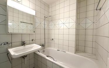 Apartment 4.5 rooms - image - 8