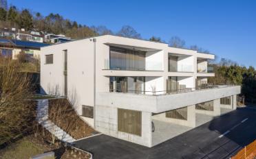 Bifamiliar house 6.5 rooms - image - 1