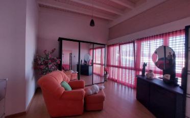 Bifamiliar house - image - 10