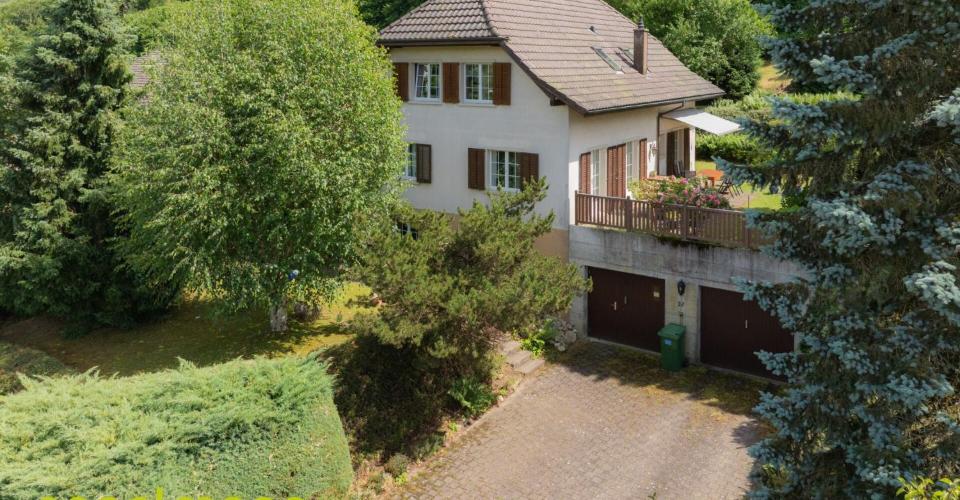Einfamilienhaus  - Maison individuelle