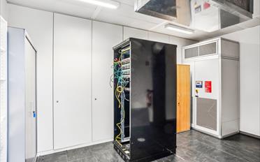 Office - image - 12