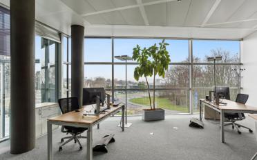 Bureau - image - 11