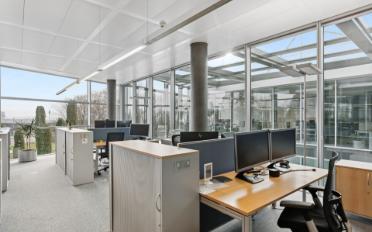 Office - image - 13