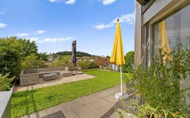 Einfamilienhaus 5.5 Zimmer - image - 1