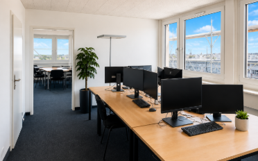 Bureau - image - 1
