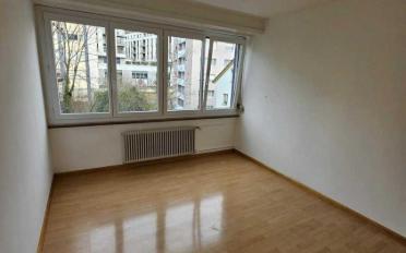 Apartment 4 rooms - image - 8