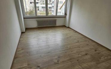 Apartment 4 rooms - image - 6