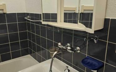 Apartment 4 rooms - image - 12