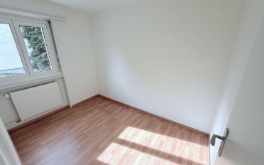 Apartment 4 rooms - image - 8