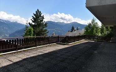 Chalet 9.5 pièces - image - 13