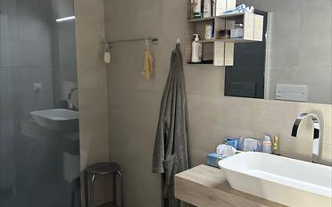 Apartment 4.5 rooms - image - 11
