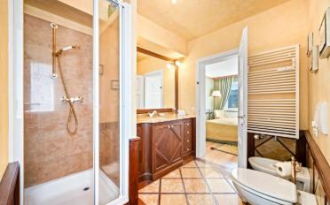 Apartment 6 rooms - image - 7