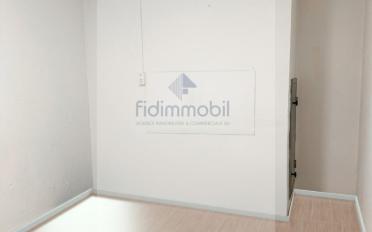 Office - image - 10