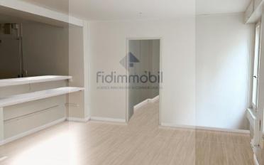 Office - image - 11