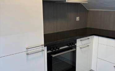 Dachwohnung 2 Zimmer - image - 2