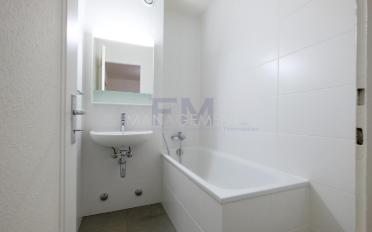 Apartment 4 rooms - image - 9