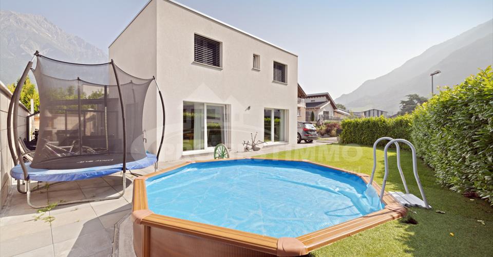 Charrat