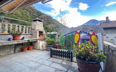 Wohngebäude 10 Zimmer - image - 1