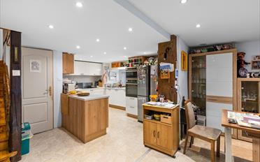 Einfamilienhaus 5.5 Zimmer - image - 9