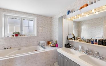 Single house 7 rooms - image - 12