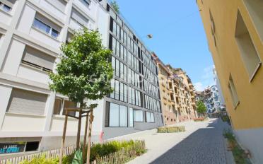 Office - image - 4