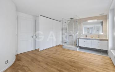 Duplex 5 pièces - image - 13