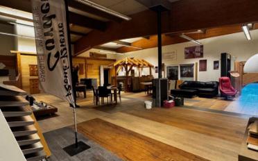 Commercial - image - 2