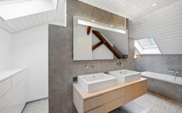 Einfamilienhaus 8.5 Zimmer - image - 12