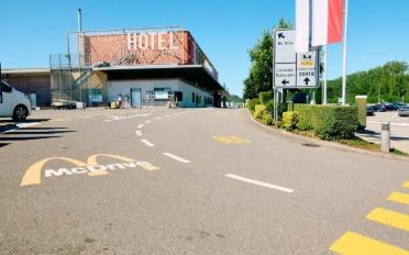 Commerce - image - 8