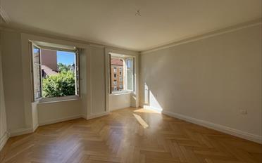Apartment 3 rooms - image - 2