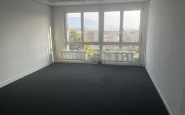 Bureau - image - 3