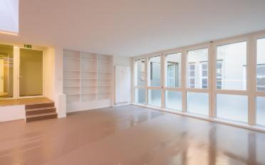 Bureau - image - 1