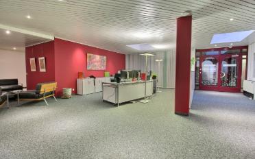Bureau - image - 1