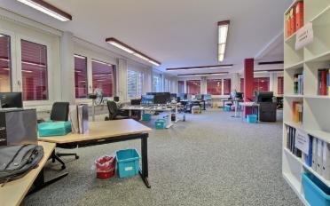 Bureau - image - 9