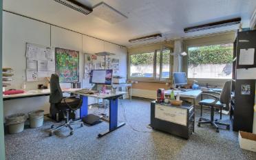 Bureau - image - 2