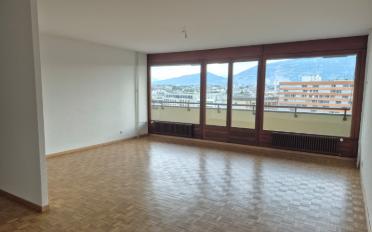 Apartment 4 rooms - image - 3
