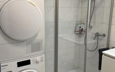 Apartment 2.5 rooms - image - 8