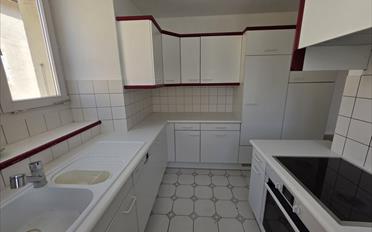 Apartment 4 rooms - image - 2