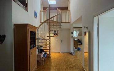 Apartment 4 rooms - image - 9