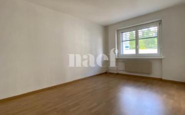 Apartment 4 rooms - image - 3